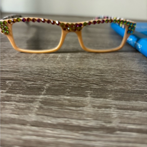 Designed Reading Glasses - Picture 2 of 6